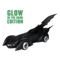 Batman Forever DC Multiverse Fahrzeug Batmobile Glow in...