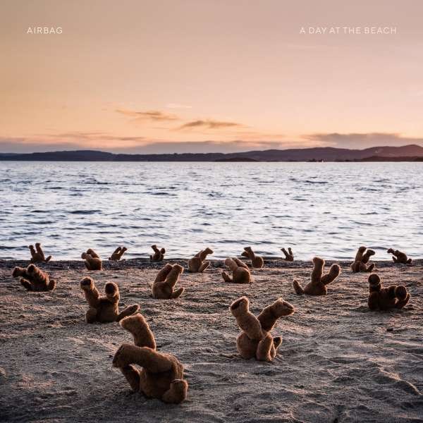 Airbag: A Day At The Beach - Plastic Head  - (CD / Titel: A-G)