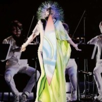 Björk: Vulnicura Strings: The Acoustic Version -...