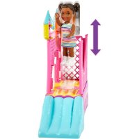 Barbie Skipper Babysitters Inc. Hüpfburg  HHB67 -...