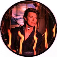 David Bowie (1947-2016): Zeroes (2018) (Radio Edit)...