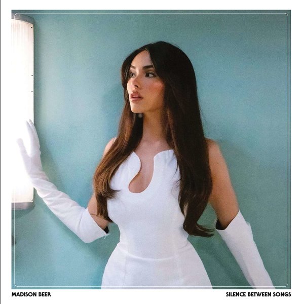 Madison Beer: Silence Between Songs -   - (Vinyl / Pop (Vinyl))