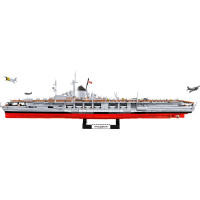 Aircraft Carrier Graf Zeppelin (Maßstab 1:300)