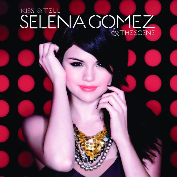 Selena Gomez: Kiss & Tell